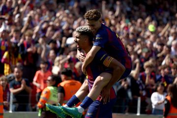 برشلونة يوسع الفارق مؤقتا مع ريال مدريد برشلونة يوسع الفارق مؤقتا مع ريال مدريد