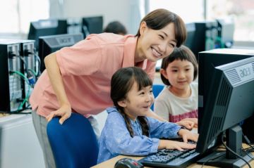 25 من الأطفال في اليابان يستخدمون الذكاء الاصطناعي التوليدي بالمدرسة