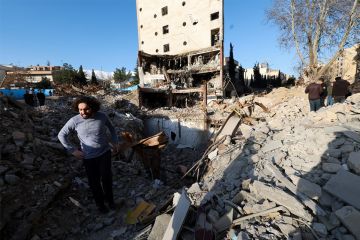 ترامب يمهل إيران ساعات لفتح هرمز ... ونتنياهو يدعو دولا للانضمام للحرب ترامب يمهل إيران ساعات لفتح هرمز ... ونتنياهو يدعو دولا للانضمام للحرب