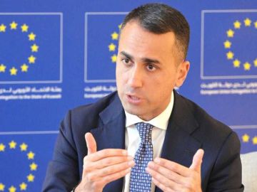 مبعوث الاتحاد الأوروبي للخليج لـ القبس: دعم أوروبي كامل للكويت في مواجهة الهجمات الإيرانية