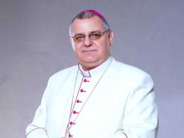 الكنيسة الكاثوليكية تهنئ القيادة