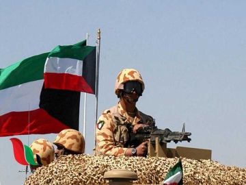 صدور مرسوم قانون لحماية الجيش والشرطة والحرس الوطني: 10 سنوات سجنا لمن يمس هيبة الجهات العسكرية صدور مرسوم قانون لحماية الجيش والشرطة والحرس الوطني: 10 سنوات سجنا لمن يمس هيبة الجهات العسكرية