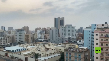 دوي صفارات الإنذار مع اعتراض الدفاعات الجوية الكويتية للصواريخ والمسيرات الإيرانية