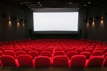 صناع السينما يستغيثون لإنقاذ شباك التذاكر صناع السينما يستغيثون لإنقاذ شباك التذاكر