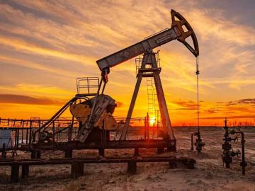 أسعار النفط ترتفع 3 وتتخطى 84 دولارا للبرميل أسعار النفط ترتفع 3 وتتخطى 84 دولارا للبرميل