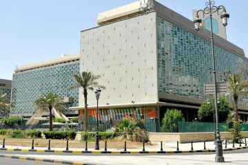 البلدية : وقف إصدار التراخيص الجديدة لقاعات الأفراح المؤقتة حتى إشعار آخر البلدية : وقف إصدار التراخيص الجديدة لقاعات الأفراح المؤقتة حتى إشعار آخر