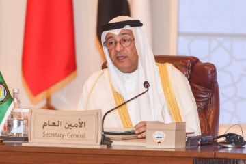 البديوي: يجب إشراك دول الخليج في أي محادثات لحل الأزمة بالمنطقة البديوي: يجب إشراك دول الخليج في أي محادثات لحل الأزمة بالمنطقة