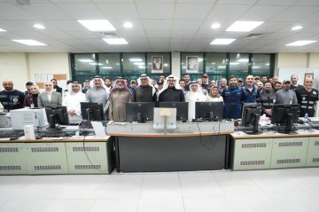 سمو رئيس مجلس الوزراء يقوم بزيارة تفقدية إلى مركز التحكم الوطني للمياه سمو رئيس مجلس الوزراء يقوم بزيارة تفقدية إلى مركز التحكم الوطني للمياه