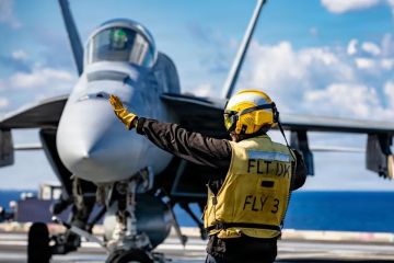 فرنسا تسمح لأميركا باستخدام قواعدها العسكرية بالشرق الأوسط