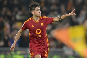 الإصابة تبعد ديبالا 45 يوما 