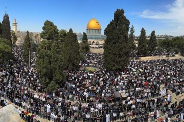 الكويت تدين انتهاك الاحتلال بإغلاقه أبواب المسجد الأقصى أمام المصلين الكويت تدين انتهاك الاحتلال بإغلاقه أبواب المسجد الأقصى أمام المصلين