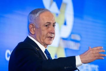 نتنياهو يهدد بقتل المرشد الإيراني الجديد.. ويعلن مقتل عالم نووي بارز وإصابة آخرين