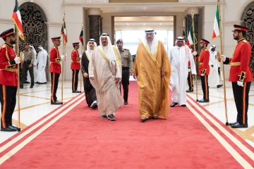 ممثل سمو أمير البلاد سمو ولي العهد يتوجه إلى السعودية