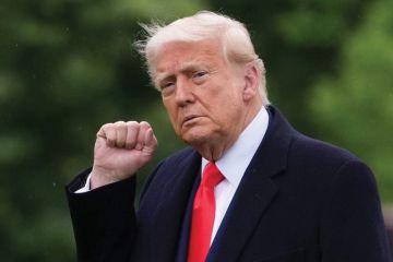 ترامب: إيران تريد مضيق هرمز مفتوحا لكنها تسعى لحفظ ماء الوجه