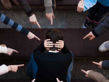 تقرير تربوي حول الظاهرة في مدارس الكويت ودول الخليج: 17 توصية للحد من التنمر المدرسي