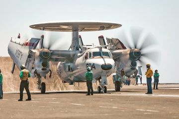 واشنطن تلاحق نفط طهران... وترامب يأمر بضرب أسطول البعوض 