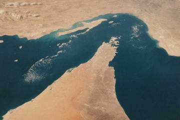 ثلاث ناقلات نفط إحداها مملوكة لشركة يابانية عبرت مضيق هرمز