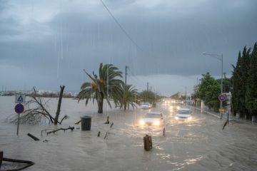 تهريب السجائر عبر البالونات