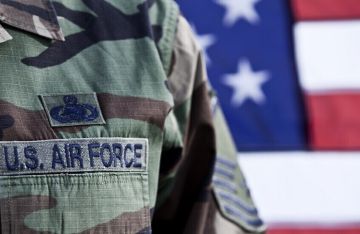 CBS: إصابة 15 عسكريا أمريكيا في هجوم بطائرة مسيرة إيرانية على قاعدة في الكويت CBS: إصابة 15 عسكريا أمريكيا في هجوم بطائرة مسيرة إيرانية على قاعدة في الكويت