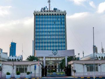  الإعلام : لا يجوز عرض أي عمل فني وطني إلا بعد الحصول على إجازة مسبقة