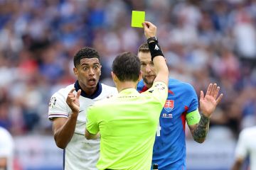 «فيفا» يدرس إلغاء البطاقات الصفراء في المراحل الحاسمة بكأس العالم 2026