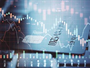 بلومبيرغ : اهتمام متزايد بفرص الائتمان المتعثر في الشرق الأوسط بلومبيرغ : اهتمام متزايد بفرص الائتمان المتعثر في الشرق الأوسط