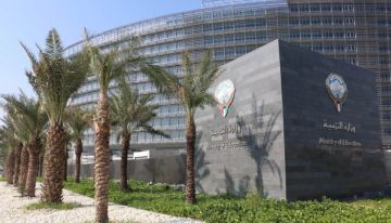  التربية تؤكد جاهزيتها لتنفيذ قرار مجلس الوزراء بعودة دوام المرحلة الثانوية بدء من 3 مايو