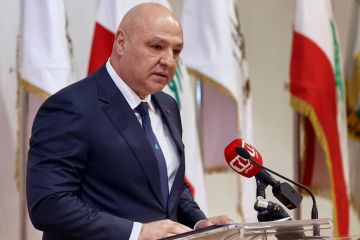 عون لـ حزب الله : ماذا جنينا من حربكم؟