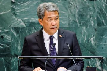 ماليزيا ترفض أي قرار أحادي في مضيق ملقا