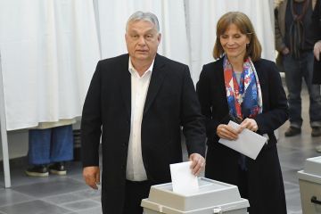 المجر تصوت في انتخابات قد تنهي حكم أوربان المستمر منذ 16 عاما المجر تصوت في انتخابات قد تنهي حكم أوربان المستمر منذ 16 عاما