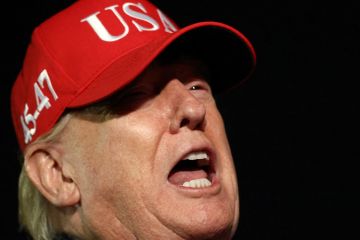 ترامب: إيران لا تستطيع ابتزازنا