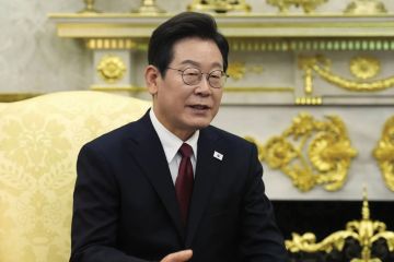 الرئيس الكوري الجنوبي يبدأ جولة آسيوية تشمل دولتين