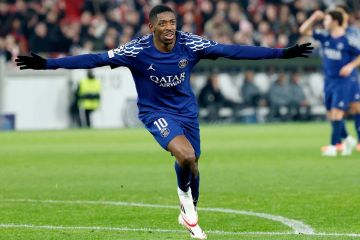 ديمبيليه وإنريكي الأعلى أجرا