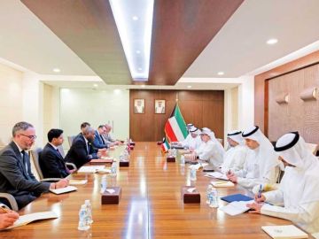 الكويت وبريطانيا: تعزيز الشراكة الإستراتيجية