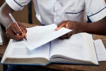 ضبط في حالة غش.. فحاول قتل المعلم ضبط في حالة غش.. فحاول قتل المعلم