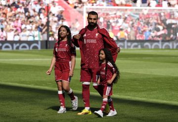 ليفربول يتعادل مع برينتفورد ويصعد لدوري الأبطال في ليلة وداع صلاح وروبرتسون