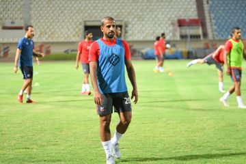 مدرب برازيلي لأزرق الناشئين بديلاً عن لوبيز