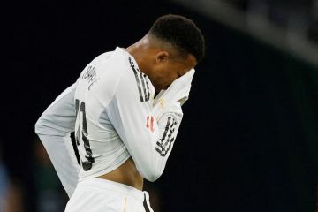 ‎مبابي يغيب عن تشكيلة ريال مدريد لمواجهة برشلونة
