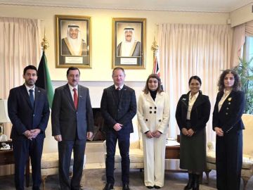 سفير دولة الكويت لدى أستراليا يبحث مع نائب رئيس جامعة مردوخ سبل تطوير التعاون الأكاديمي سفير دولة الكويت لدى أستراليا يبحث مع نائب رئيس جامعة مردوخ سبل تطوير التعاون الأكاديمي