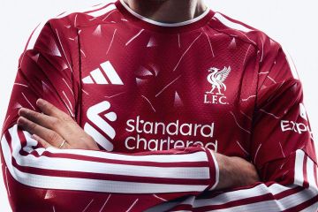 ليفربول يعلن عن قميصه للموسم الجديد ليفربول يعلن عن قميصه للموسم الجديد