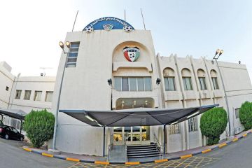 4 أندية تطالب «الكرة» باتخاذ إجراءات عاجلة قبل استئناف الموسم