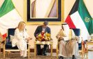 أمير الكويت يتلقى اتصالا هاتفيا من رئيسة وزراء إيطاليا