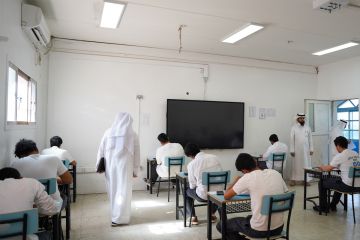 طلبة الثانوية العامة اختتموا اختبارات 2025 - 2026 بـ الإحصاء 