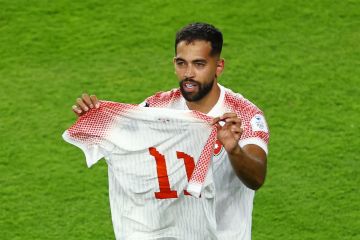 علي علوان يسجل أول هدف في تاريخ الأردن بكأس العالم علي علوان يسجل أول هدف في تاريخ الأردن بكأس العالم
