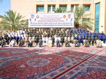 وزير الدفاع خلال تخريج الدورة الـ30 للقيادة والأركان: تعزيز الجهوزية العسكرية وإعداد قيادات مستقبلية