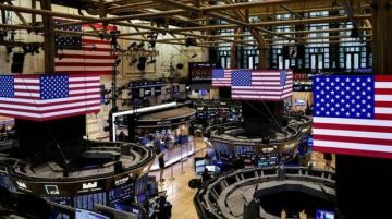 مؤشرات وول ستريت تغلق على ارتفاع بعد تصريحات ترامب