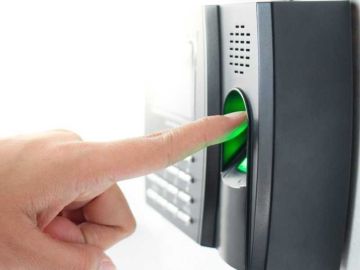 هيئة الإعاقة : تفعيل البصمة لأطباء المركز التأهيلي هيئة الإعاقة : تفعيل البصمة لأطباء المركز التأهيلي