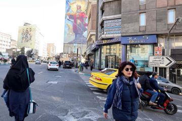 التضخم في إيران يناهز 89 في يونيو التضخم في إيران يناهز 89 في يونيو