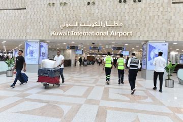 الطيران المدني الكويتي يعلن تفعيل خطة الطوارئ في مطار الكويت بعد استهدافه بطائرات مسيرة إيرانية