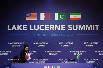 مفاوضات سويسرا: مسودة لإعفاء مؤقت من عقوبات النفط الإيراني مفاوضات سويسرا: مسودة لإعفاء مؤقت من عقوبات النفط الإيراني